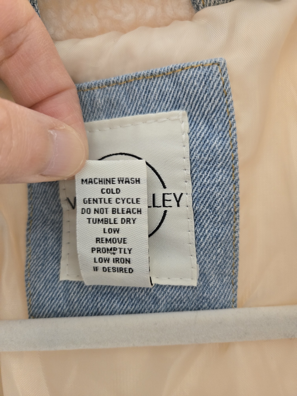 Vine & Valley Sherpa Jacket with Light Denim Trim, Cream & Light Blue, Size S - Picture 10 of 10